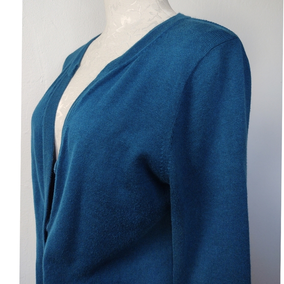 Cabi #3368 Ever Cardigan Teal Snap Front Sweater Size Medium - Picture 8 of 16